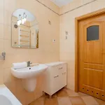 By Bookinghost Apartman *